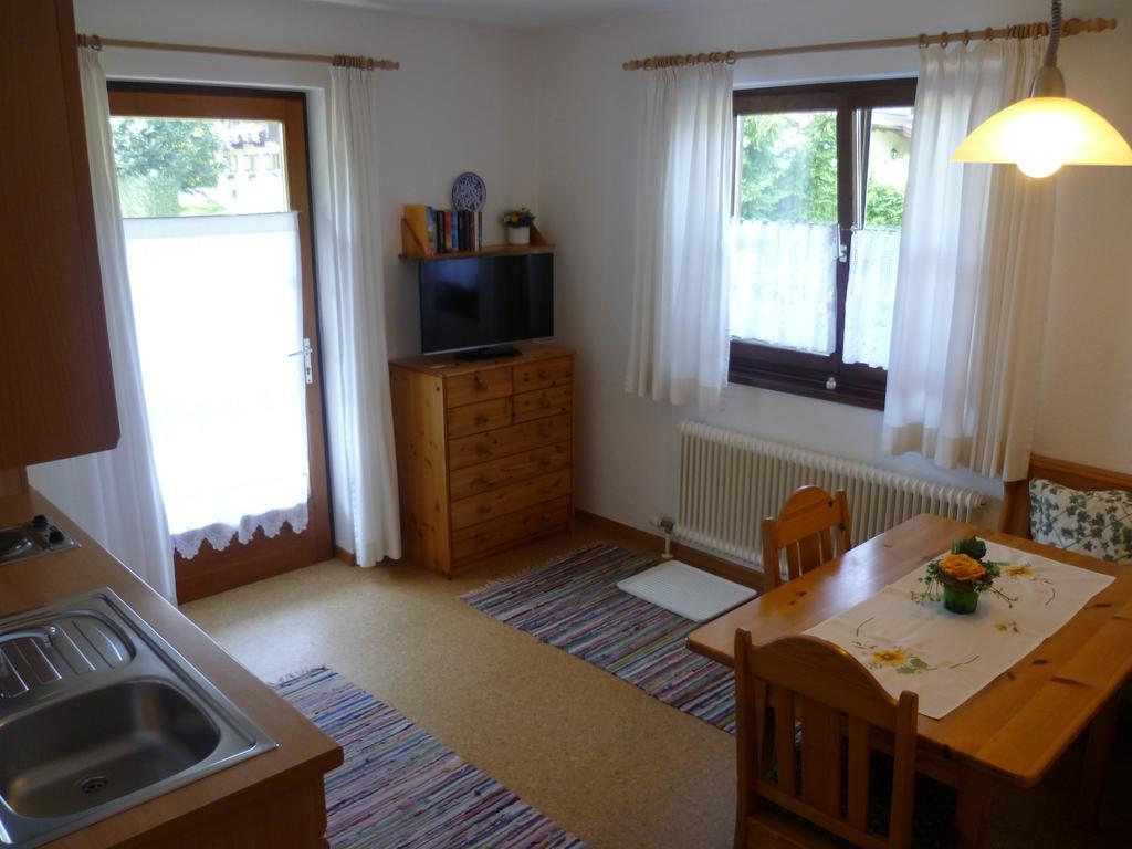 Haus Slechta Apartamento Kitzbühel Quarto foto