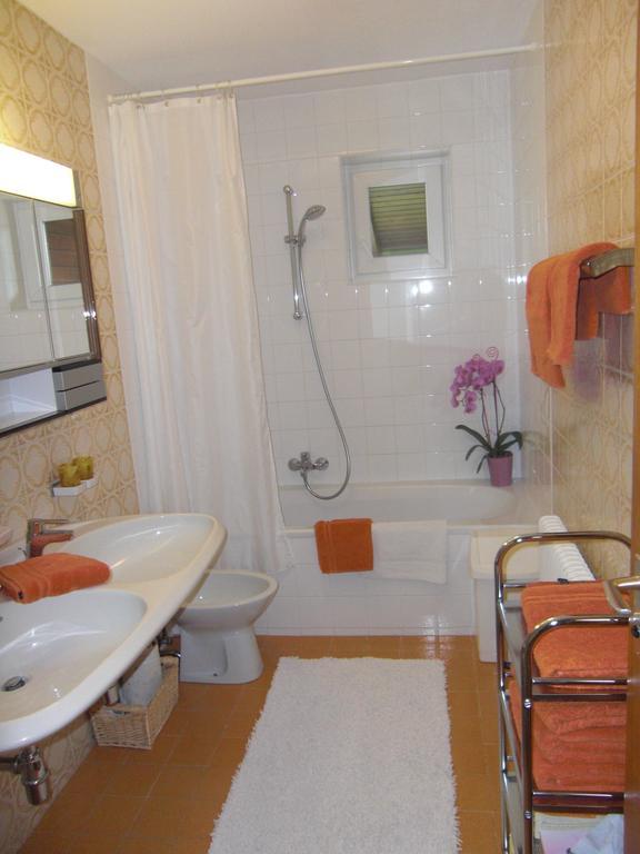Haus Slechta Apartamento Kitzbühel Quarto foto